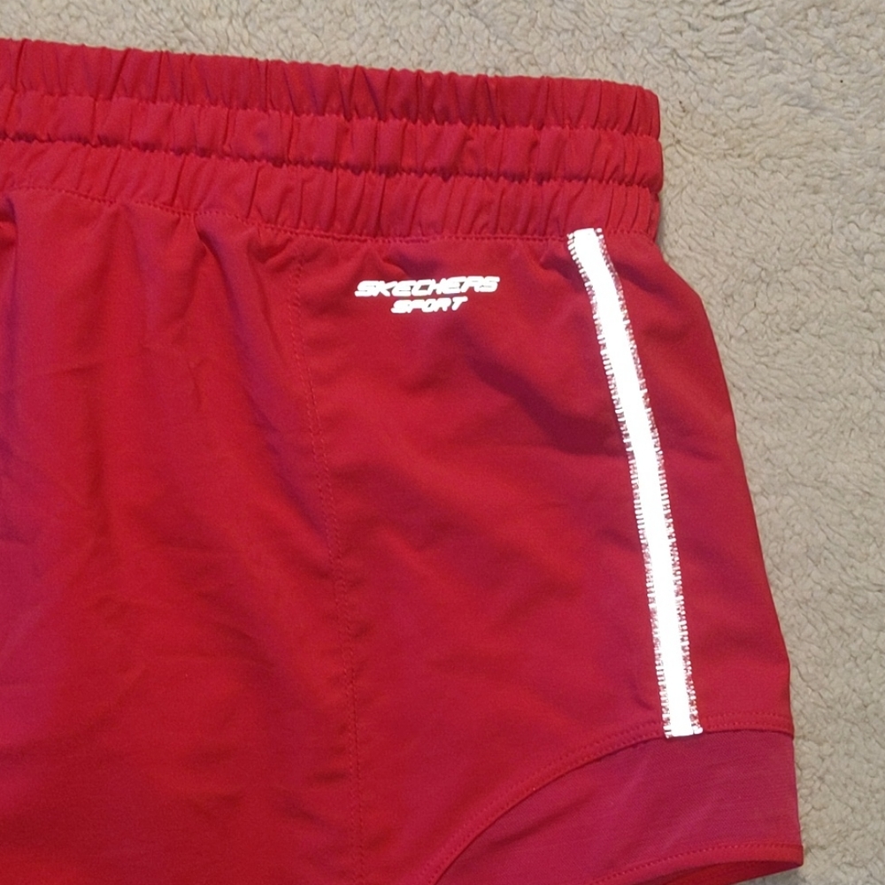 Skechers running shorts - Picture 5 of 8